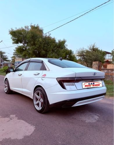 Hyundai Verna 1.5 MPI MT SX