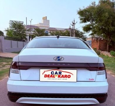 Hyundai Verna 1.5 MPI MT SX