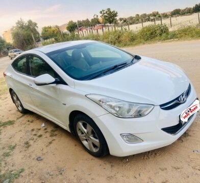 Hyundai Elantra 1.6 SX CRDi