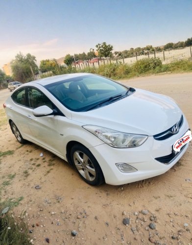 Hyundai Elantra 1.6 SX CRDi