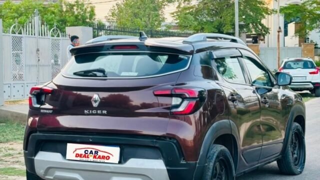 Renault Kiger RXT Rear View