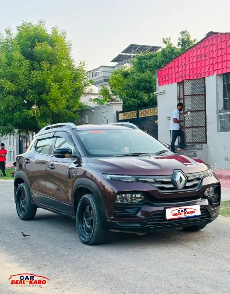 Renault Kiger RXT Front View
