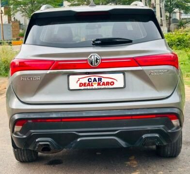Rear view of MG Hector Sharp