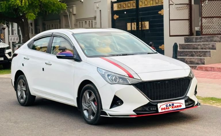 Front view of 2022 Hyundai Verna