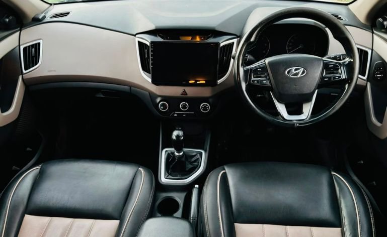 Tata Harrier cabin view