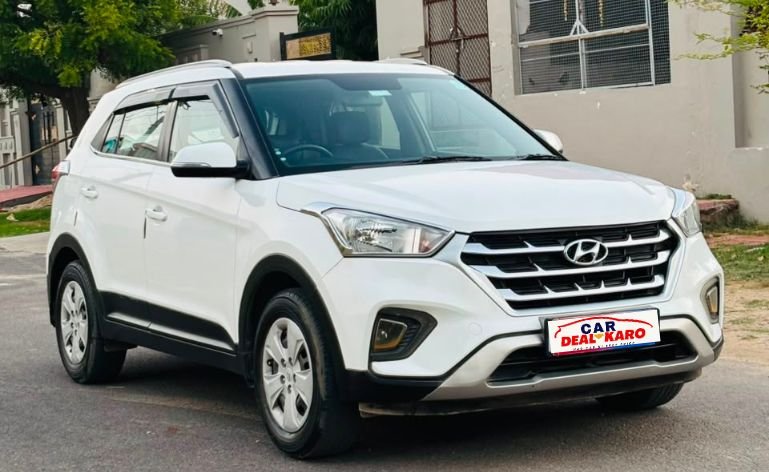 Tata Harrier front view in Jaipur