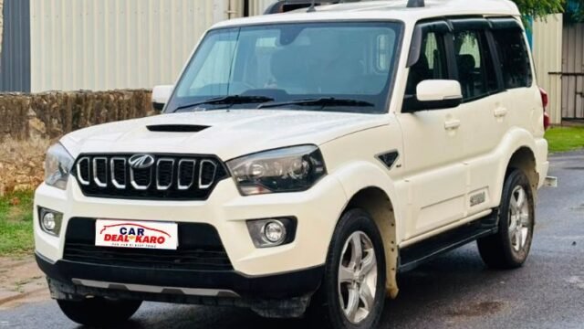2019 Mahindra Scorpio S11