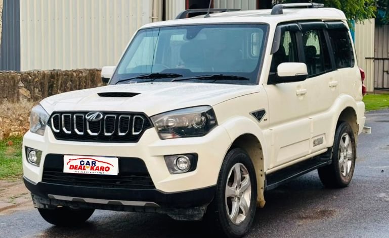 2019 Mahindra Scorpio S11