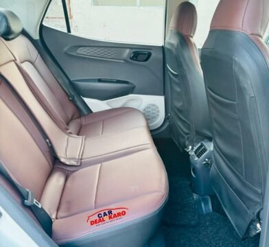 Hyundai Aura 1.2 MT Kappa S interior