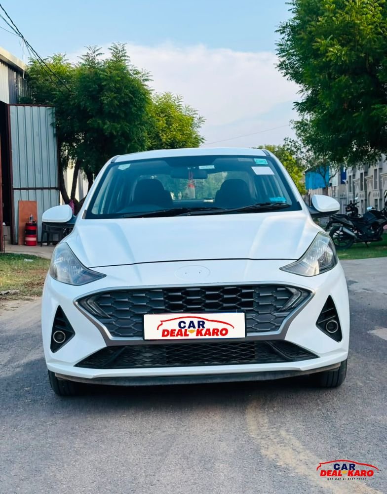 Hyundai Aura front view