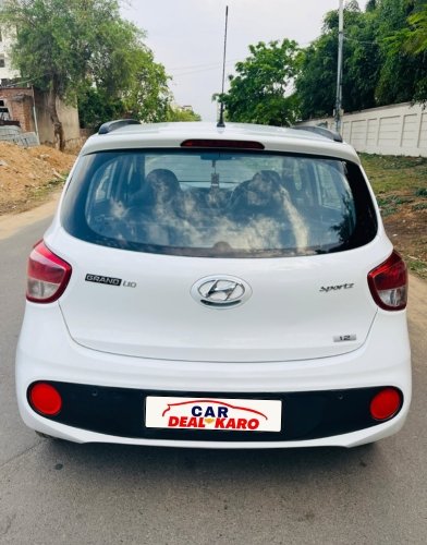 Hyundai Grand i10 Sportz rear view