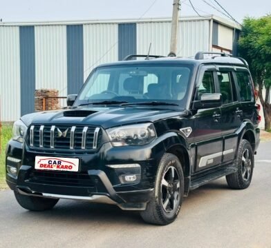 Mahindra Scorpio Classic S11 MT