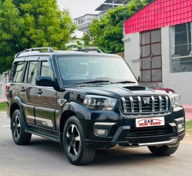 Mahindra Scorpio Classic S11 MT