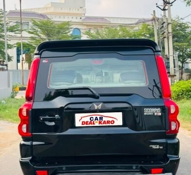 Mahindra Scorpio Classic S11 MT