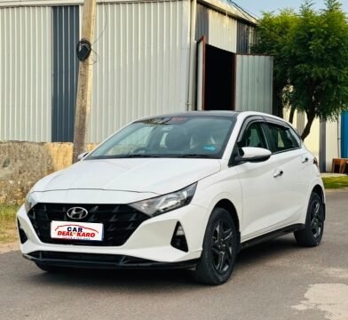 i20 front view