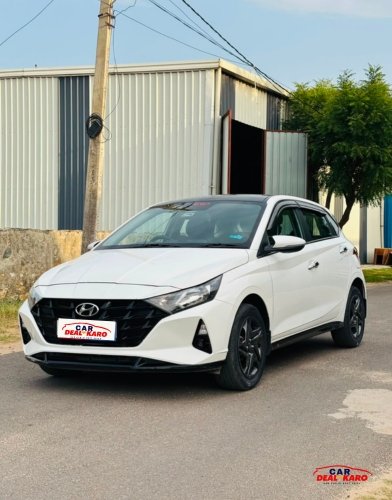 i20 front view