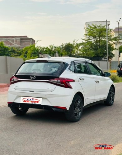 i20 rear view