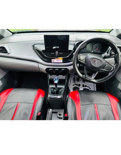 Tata Altroz XE