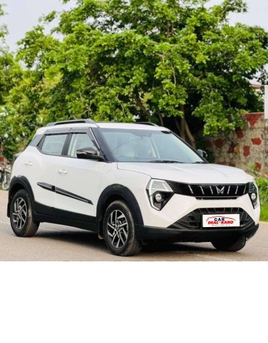 Mahindra XUV 3XO