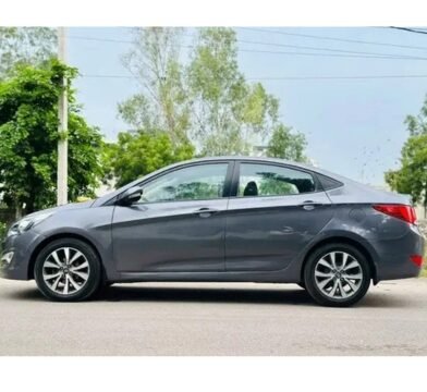 Hyundai Verna 1.6 VTVT SX