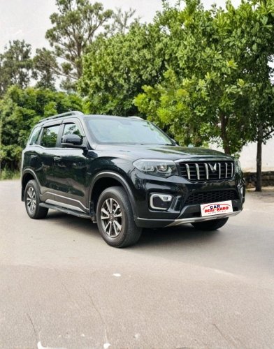 Mahindra Scorpio-N Z8