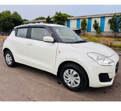 Maruti Suzuki Swift LXi-O