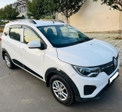 Renault Triber RXL