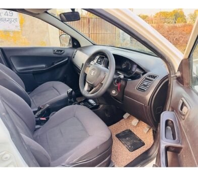 Tata Bolt XM