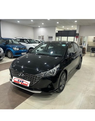 Hyundai Verna 1.6 SX(O)