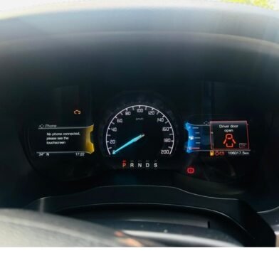 Ford Endeavour 3.2L Titanium
