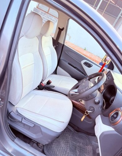 Hyundai Aura CNG S