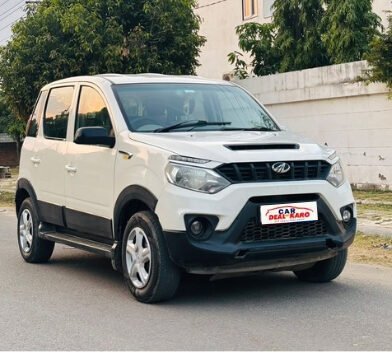 Mahindra NuvoSport N6